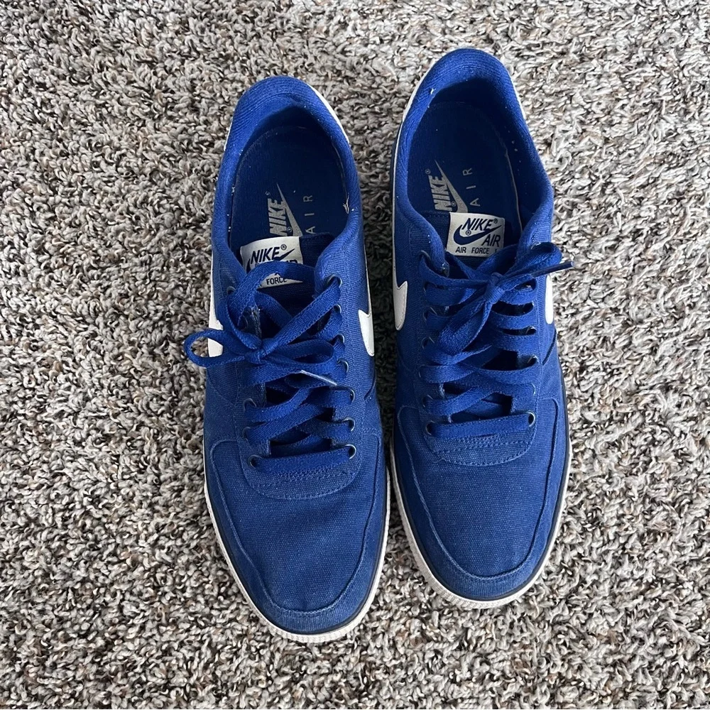 Nike used throwback